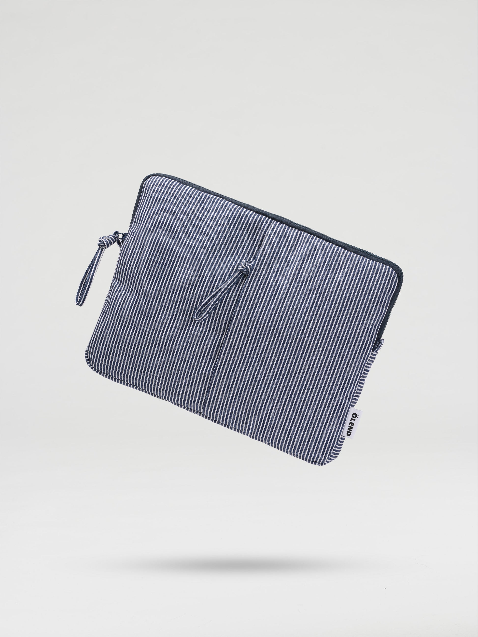 Dolgulu Laptop Kılıfı