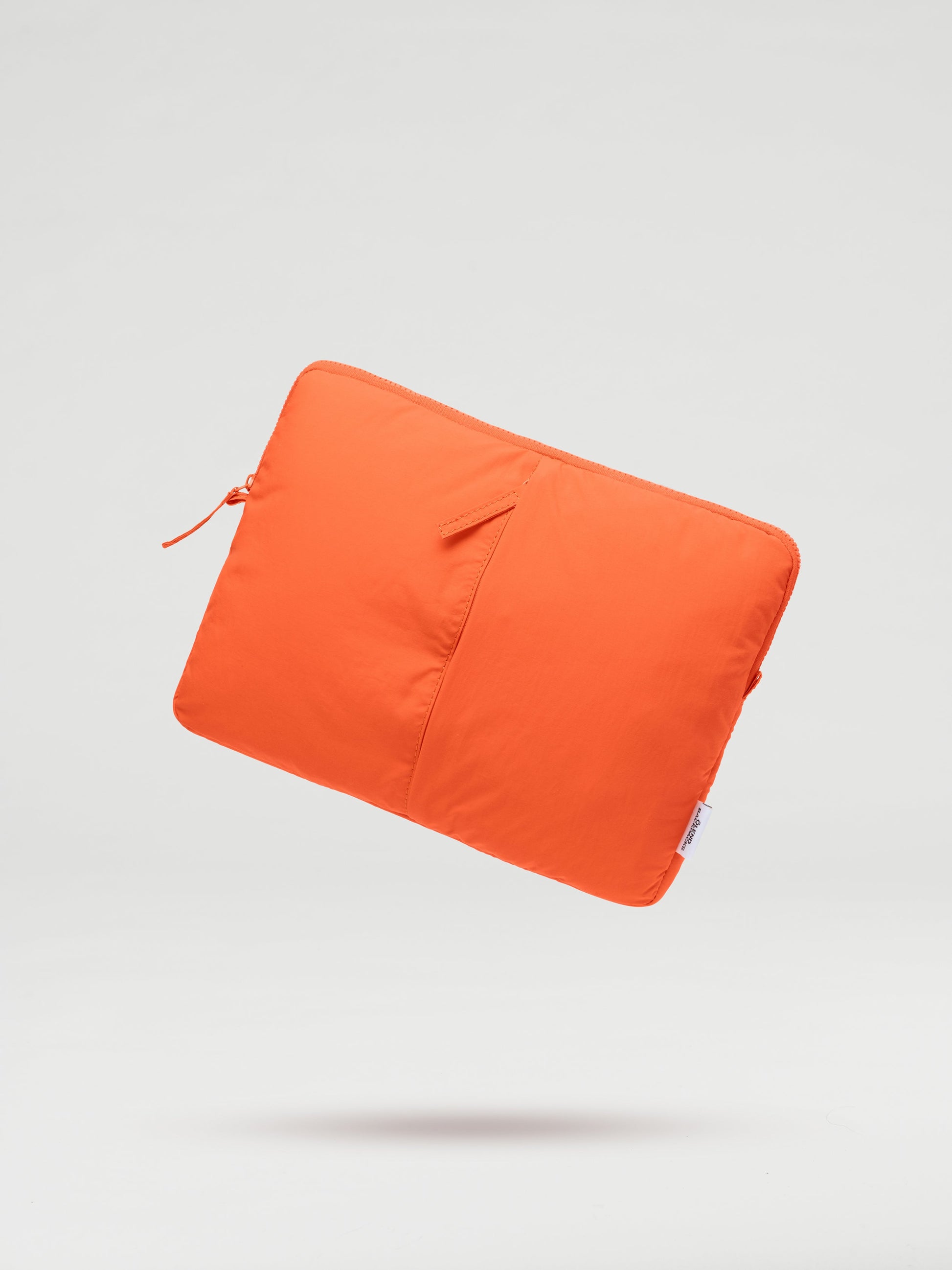 Dolgulu Laptop Kılıfı